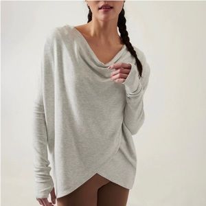Athleta purana wrap sweatshirt M